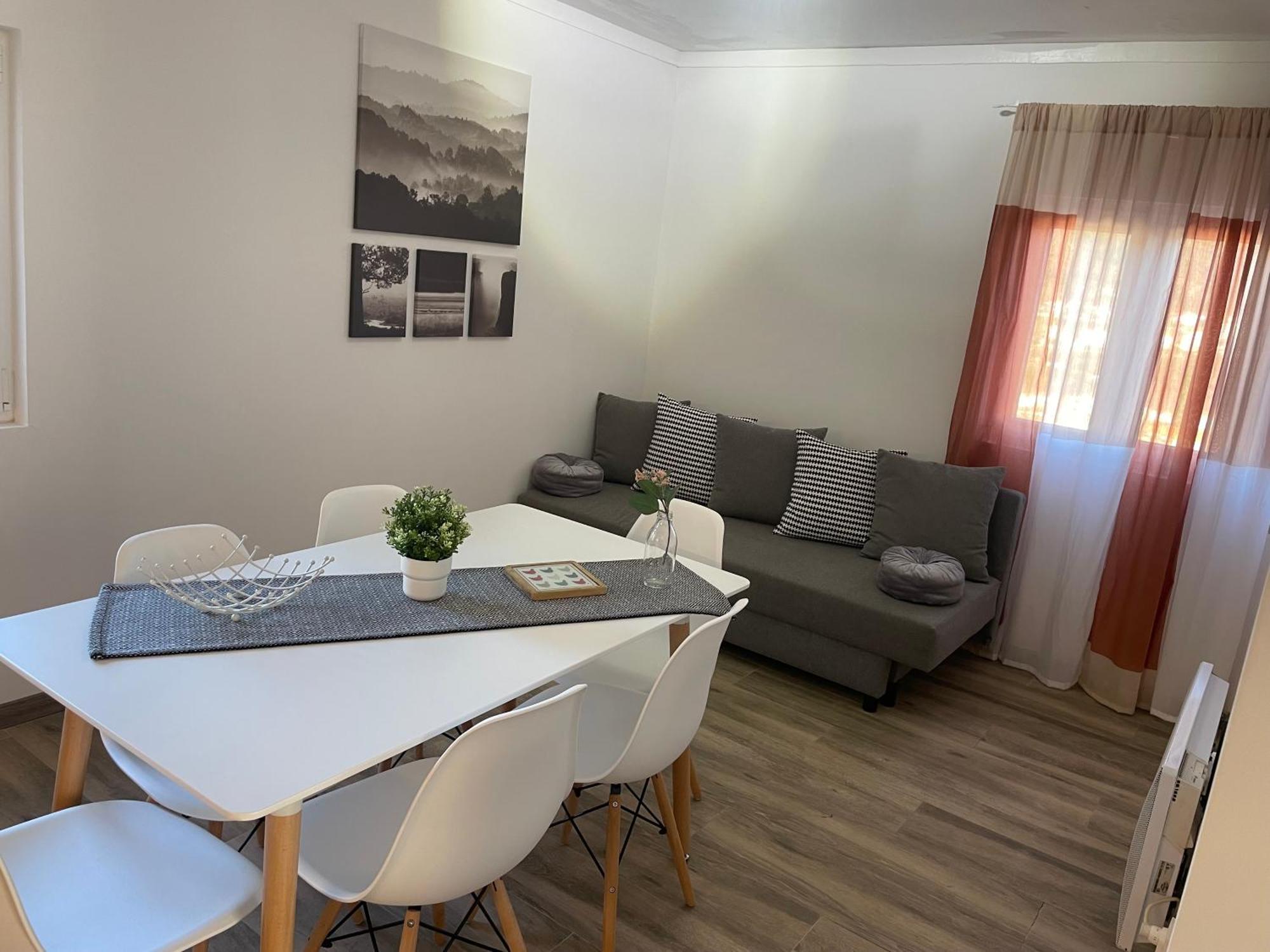 Dos Remedios Apartment